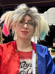 She posed for the camera today. 🔥