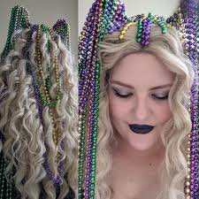 Mardi Gras Beaded Headpiece : r/crafting