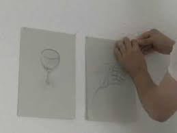 Les technologies sont efficaces pour monter vos belles photos, mais une exposition exige. Comment Exposer Et Afficher Ses Dessins Youtube