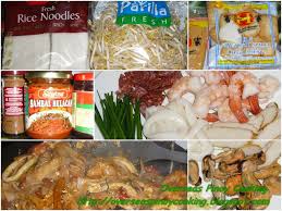 As usual for any chinese recipe preparation is essential. Pinoy Style Char Kuey Teow