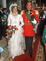 Glorias Tochter Heiratet Am Starnberger See Br De Konigliche Hochzeitskleider Thurn Und Taxis Royale Hochzeiten