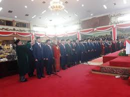 Check spelling or type a new query. 55 Caleg Terpilih Dprd Provinsi Jambi Resmi Dilantik Ini Nama Namanya