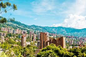 Located just around the corner from the iconic parque lleras, which acts as the heart of poblado another excellent option is al alma coffee roasters, a small chain of coffee shops throughout medellin. What To Do In Medellin The Best Things To Do Highlights Tips