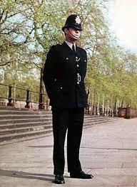 The Metropolitan Police In London Was Founded In 1829 By Robert Peel English Pcs Are Also Referred To As Bobbies After T London Police Police Uniforms Police