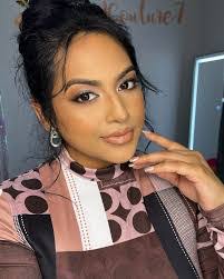 Jennifer Mazzuca's Instagram, Twitter & Facebook