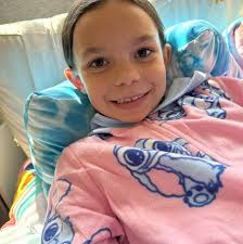 💔 A tragic accident turned a promising day into a nightmare. While  watching her daughter Marlee at a college softball prospect camp, Gendie  Miller was struck and killed by a falling tree