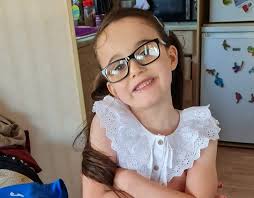 Emotional tribute paid to 'happy little girl' who died in Barton crash