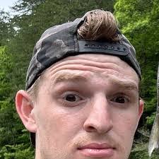 Ryan Risner's Instagram, Twitter & Facebook