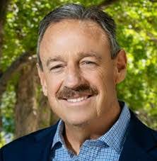 Andrew Heltzel's Instagram, Twitter & Facebook