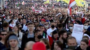 Thème de la photo : Des Dizaines De Milliers De Manifestants A Nouveau Dans Les Rues La Colere Ne S Estompe Pas En Bielorussie