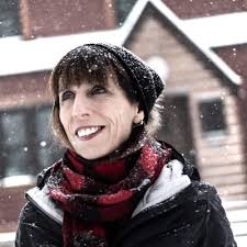 Lois McGill🇨🇦 (@Lois__McGill)