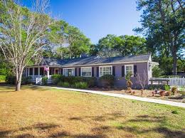 6037 Creek Rd Beaufort Sc 29906 Mls 160681 Zillow Zillow Real Estate House Styles