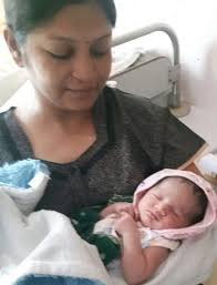 इवल्याशा चिमुरडीला पाहिलं आणि दहा गर्भपातांचा क्षीण दूर झाला'