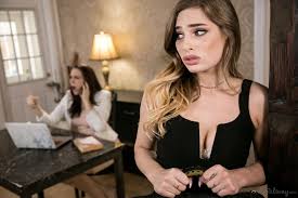 ▷ Chanel Preston in Lady Boss: Boom or Bust (Photo 8) | Girlsway