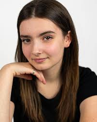 Somewhere over the rainbow, Maddy posted her Wizard of Oz photos