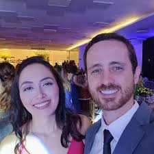 Ontem tive o prazer de estar presente na premiação da @apmsjcampos feita  pela revista @revistaabsollut . Parabéns a toda diretoria e aos colegas que  criaram essa história há 70 anos. Neste ano,