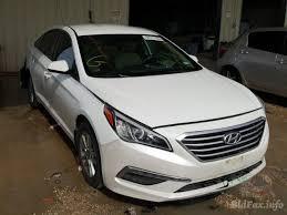 The paint color was a perfect match and it was wonderful to do business with you. Hyundai Sonata Se 2015 White 2 4l 4 Vin 5npe24af2fh225185 Free Car History