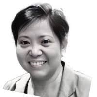 Clarissa Cole's Instagram, Twitter & Facebook