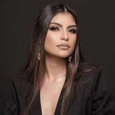 Yessenia Cabrera's Instagram, Twitter & Facebook