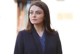 زنگ ، همان پريوش هم هست فيروز : Ù…Ø³Ù„Ø³Ù„ Ø²Ù…Ù‡Ø±ÙŠØ± Ø±ØºÙ… Ø§Ù†ØªÙ‡Ø§Ø¦Ù‡ Ù…Ø§Ø²Ø§Ù„ Ø­Ø¯ÙŠØ« Ø±ÙˆØ§Ø¯ Ø§Ù„Ø³ÙˆØ´ÙŠØ§Ù„ Ù…ÙŠØ¯ÙŠØ§ Ùˆ Ø§Ù‚ØªØ±Ø§Ø­ Ø³ÙŠÙ†Ø§Ø±ÙŠÙˆ Ø¢Ø®Ø± Ù„Ù…Ø³Ø§Ø± Ø§Ù„Ø£Ø­Ø¯Ø§Ø«