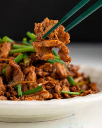 This beef stir fry recipe has an amazing taste. Marion Grasby Chinese Pork Ginger Stir Fry Facebook