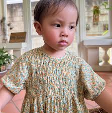 Trang phục đi học vừa rẻ vừa xinh của Lisa