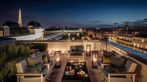 Vu rooftop bar is the city's newest place to enjoy chicago's waterfront, downtown skyline and industrial views. Rooftop Garden Suite The Peninsula Paris