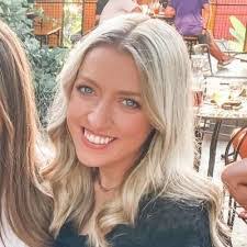 Morgan LeBlanc's Instagram, Twitter & Facebook