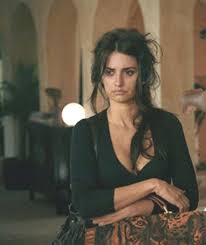 Wonderfully Messy Love Her Hair Outfit And Bags Penelope Cruz Vicky Cristina Barcelona 3 Penalupe Crus Penelope Cruz Penelope Cruz Movies Vicky Cri