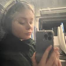 Leah burrows (leaheburrows)