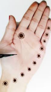 Check spelling or type a new query. Easy Gol Tikki Mehndi Designs For Front Hands Gol Tikki Ki Mehandi Mehendi Design Front Hand Simple Artofit