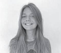 Nancy Lorimer's Instagram, Twitter & Facebook