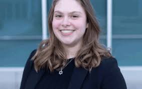 Kim Mellin, Author at Undergraduate