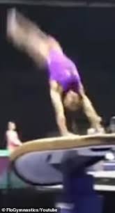 Biles successfully landed the vault, but took a hop and then step back. 1 O2ih6iqabxym