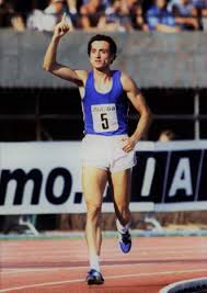 È espressamente vietata la loro riproduzione con qualsiasi mezzo e. Universiadi 1979 Quando Pietro Mennea Batte Il Record Mondiale