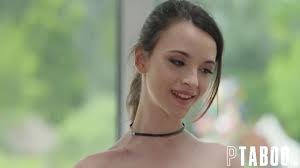 Skinny But Not Teany - XNXX.COM