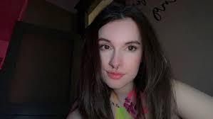 Cassie Adcock's Instagram, Twitter & Facebook