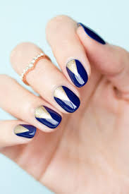 As is often the case with the stripes and drawings that accompany them. 35 Navy Blue Nail Ideas You May Not Have Tried Page 20 Of 35 Beautiful Wiki