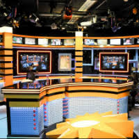 Arie was aanwezig bij de presentatie en staredown met hesdy gerges en sprak daarna. Rtl Boulevard Verhuist Naar Leidseplein Bm