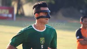 View complete tapology profile, bio, rankings, photos, news and record. Gunakan Topeng Otavio Dutra Kembali Ikut Latihan Persebaya Surabaya Indosport