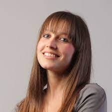 Edna Barton's Instagram, Twitter & Facebook