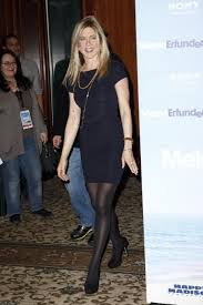 With adam sandler, jennifer aniston, brooklyn decker, nicole kidman. Jennifer Aniston Just Go With It Premiere In Berlin On Feb 21 2011 Famousfix Com Post