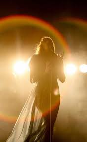 Pin By Josafat Garcia On Random Florence Welch Florence Welsh Florence The Machines