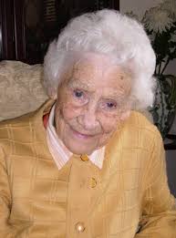 I truly thank all of you for your interest in my family photos. I guess I  hadn't thought of so many folks not having photos of their families as we  always had