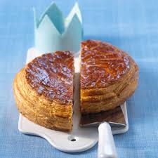 Decouvrez La Recette Galette Des Rois Ecossaise Sur Cuisineactuelle Fr Recette Galette Galette Des Rois Frangipane Recette Galette Des Rois