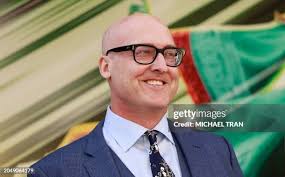 386 Director Mike Mitchell Stock Photos, High-Res Pictures, and Images