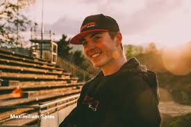 Spies synonyms, spies pronunciation, spies translation, english dictionary definition of spies. Maximilian Spies Greift Mit Dem Fantic Zweitakter Nach Titeln Motocross Magazin De