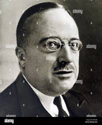 1876 1945 hi-res stock photography and images