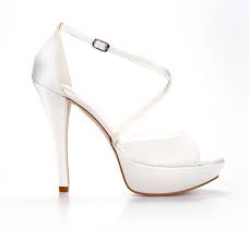 Tecnologia e arte manifatturiera dal 1976. Scarpe Da Sposa 2021 Tutte Le Nuove Tendenze Dal Sicuro Effetto Wow