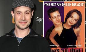 Official poster for 'he's all that' (netflix) social media sensation addison rae is set to make her hollywood debut in netflix's upcoming movie 'he's all that'. Freddie Prinze Jr Weighs In About She S All That Remake Daily Mail Online